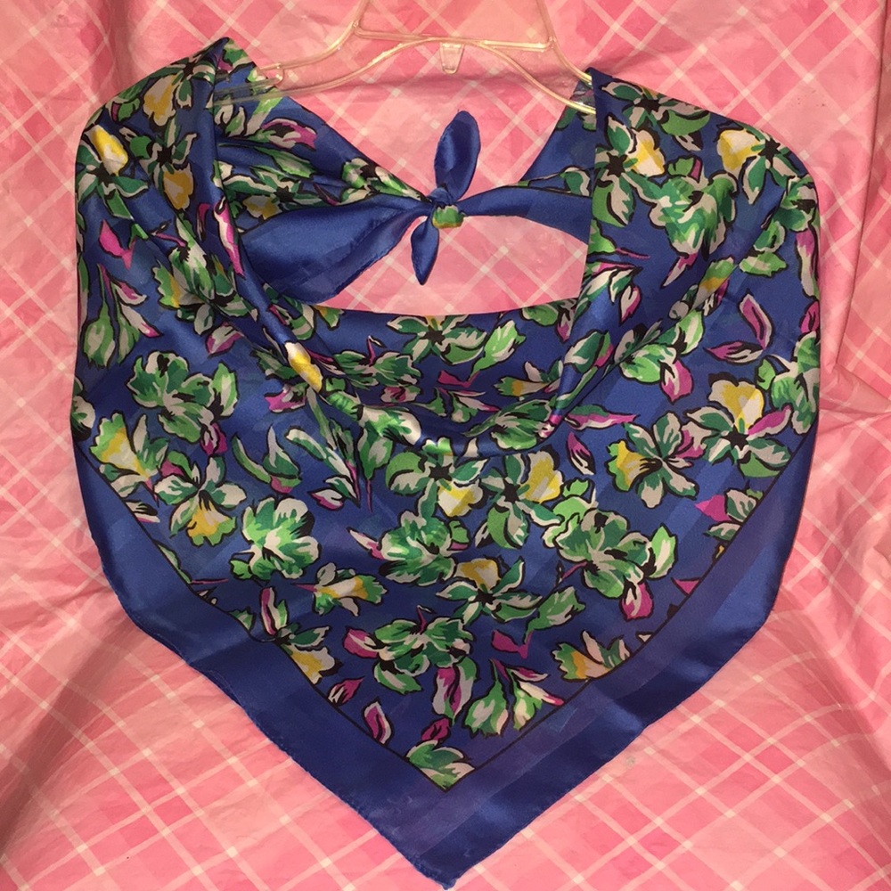 🎈SALE🎈🧣SCARF #29 ”BLUE LILLIES“🧣